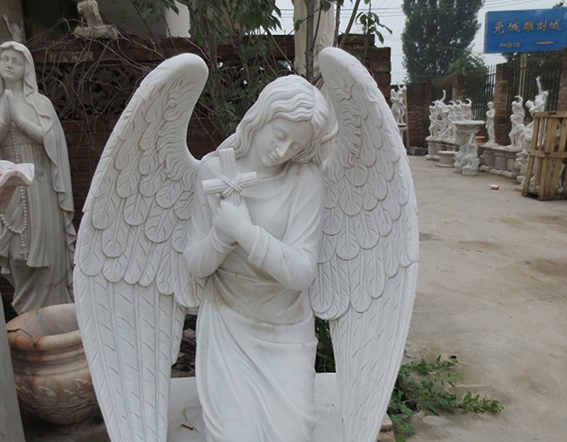 Hand carved white marble Angel for garden decoration