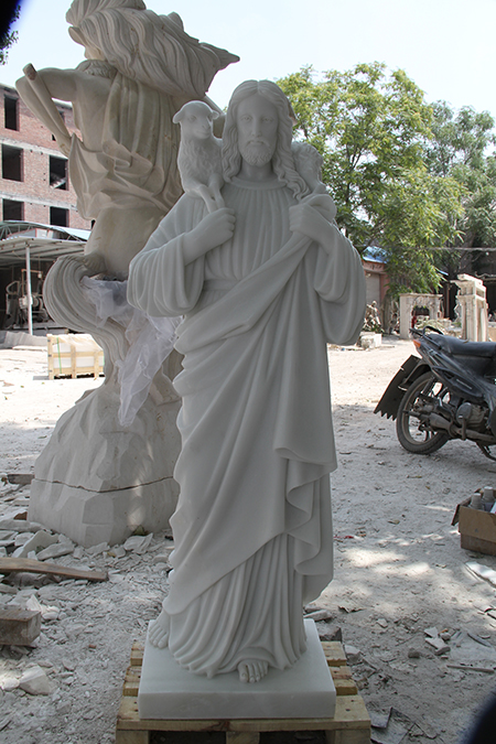 Religious hand carved white marble statue for church usage