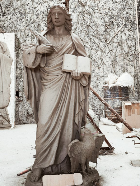 Cast bronze religious sculptures for church usage