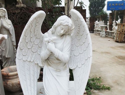 Hand carved white marble Angel for garden decoration